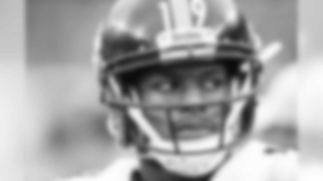 A 2018 Regular Season game between the Pittsburgh Steelers and the Cincinnati Bengals on Sunday, October 14, 2018.