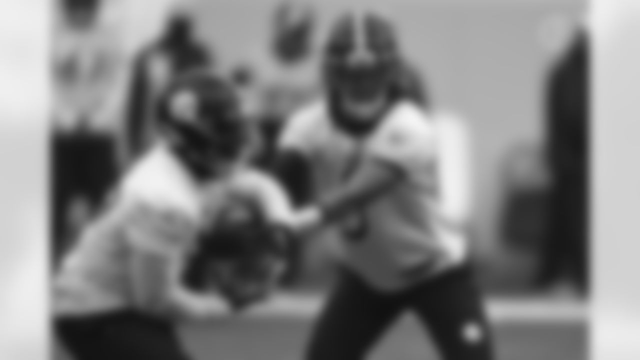 Pittsburgh Steelers quarterback Joshua Dobbs (5) and Pittsburgh Steelers running back Wendell Smallwood (29) practice at the UPMC Rooney Sports Complex preparing for a Week 8 matchup against the Baltimore Ravens, Wednesday, Oct. 28, 2020 in Pittsburgh, PA. (Karl Roser / Pittsburgh Steelers)