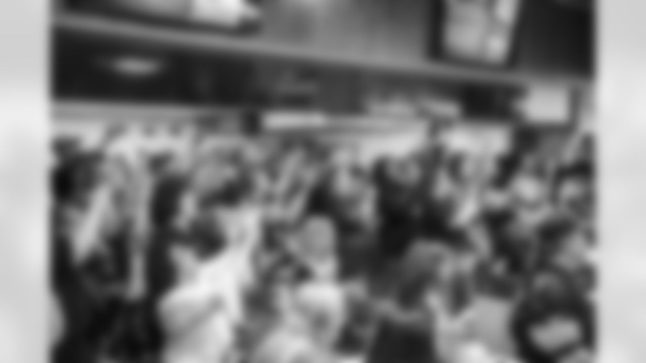 2017_Fan_Blitz0429to_257