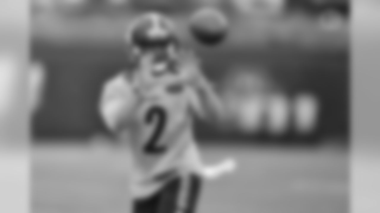 Ravon Davis