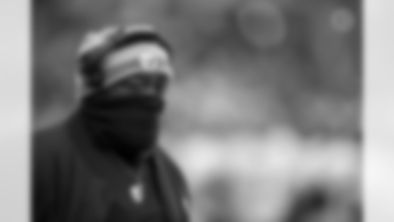 Pittsburgh Steelers Head Coach Mike Tomlin during a regular season game between the Pittsburgh Steelers and the Tennessee Titans, Sunday, Dec. 19, 2021 in Pittsburgh, PA. The Steelers beat the Titans 19-13. (Karl Roser / Pittsburgh Steelers)