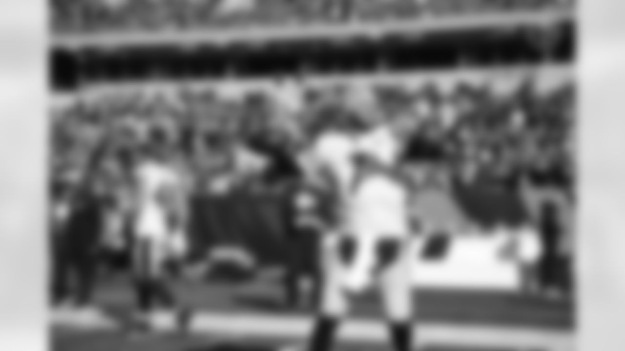 Pittsburgh Steelers quarterback Ben Roethlisberger (7) during a regular season game between the Pittsburgh Steelers and the Cincinnati Bengals, Sunday, Nov. 28, 2021 in Cincinnati, OH. (Caitlyn Epes / Pittsburgh Steelers)