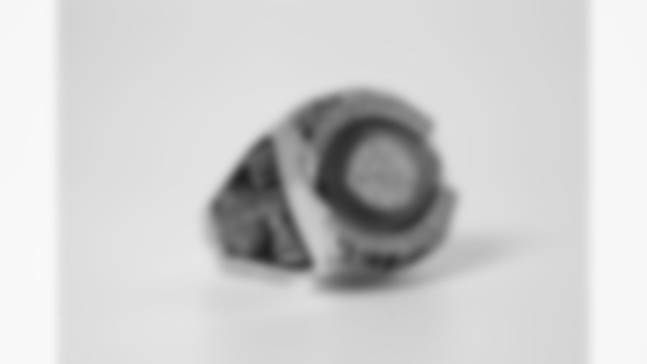 Former Steelers Head Coach Bill Cowher's Hall of Fame ring