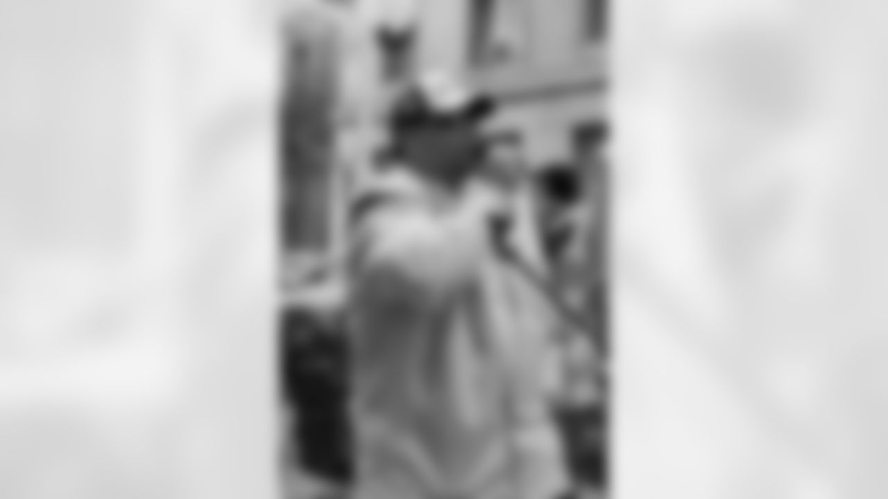 08_SB_CityPepRally_dh_025