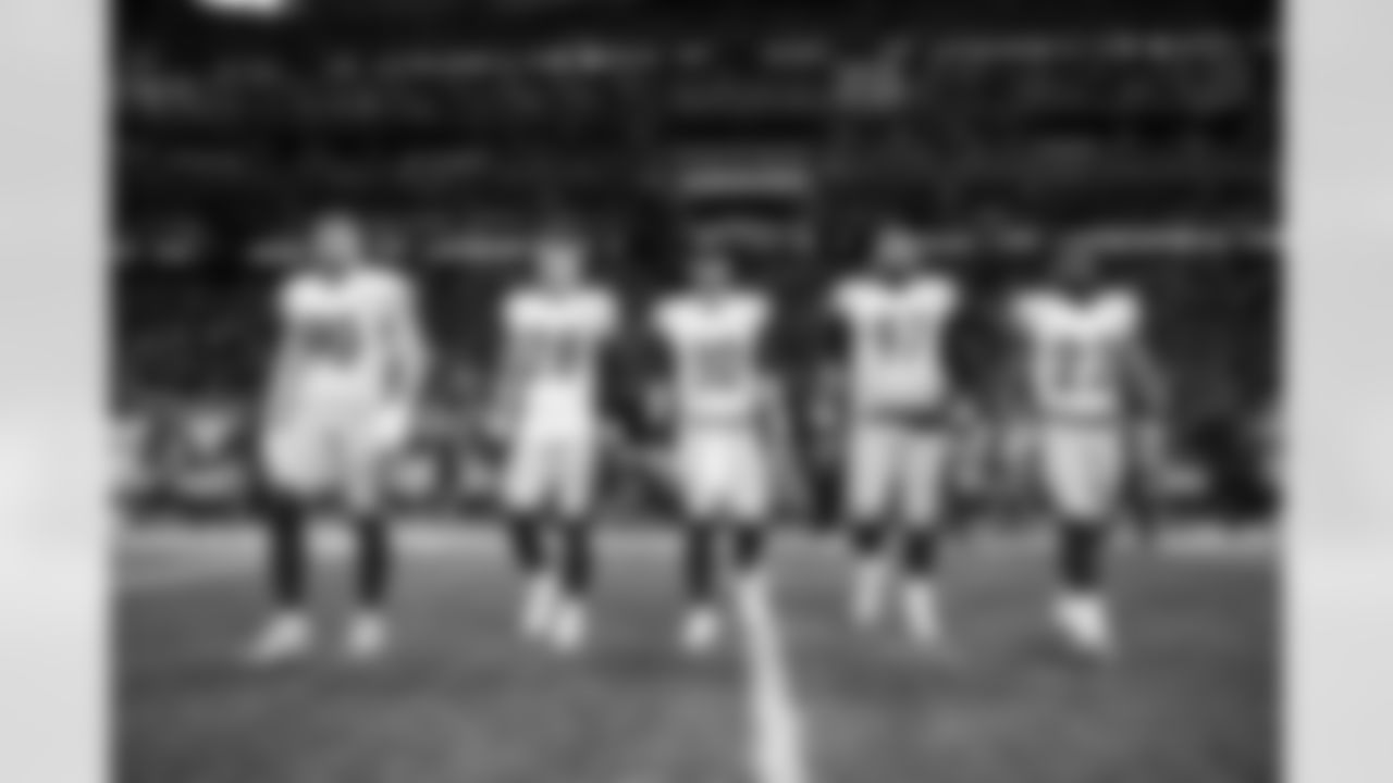 Pittsburgh Steelers linebacker T.J. Watt (90), Pittsburgh Steelers safety Miles Killebrew (28), Pittsburgh Steelers quarterback Mitch Trubisky (10), Pittsburgh Steelers defensive tackle Cameron Heyward (97), and Pittsburgh Steelers running back Najee Harris (22) during a regular season game between the Pittsburgh Steelers and the Atlanta Falcons, Sunday, Dec. 4, 2022 in Atlanta, GA. The Steelers defeated the Falcons 19-16. (Karl Roser / Pittsburgh Steelers)
