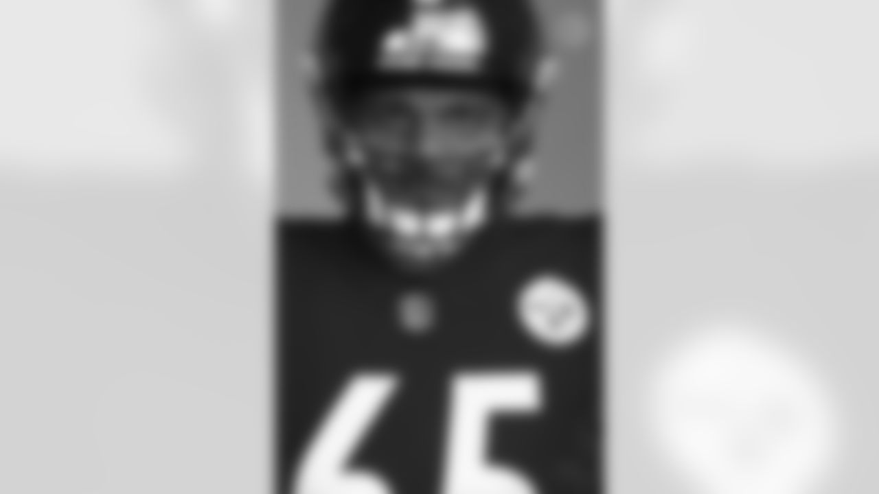 Pittsburgh Steelers offensive tackle Dan Moore Jr. (65) poses for a photo during the Steelers 2021 media day, Saturday, July 24, 2021 in Pittsburgh, PA. (Caitlyn Epes / Pittsburgh Steelers)