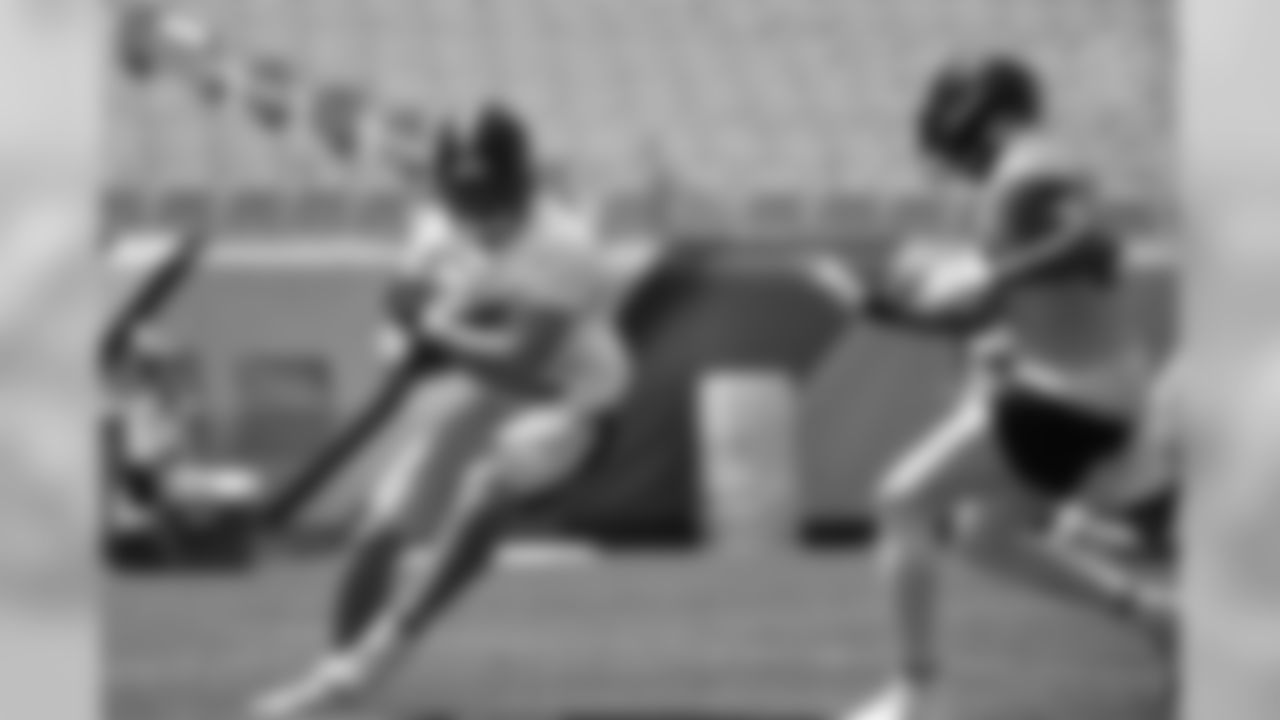 Pittsburgh Steelers tight end Kevin Rader (87) trains at Heinz Field during the Steelers 2020 Training Camp, Thursday, Aug. 13, 2020 in Pittsburgh, PA. (Karl Roser / Pittsburgh Steelers)