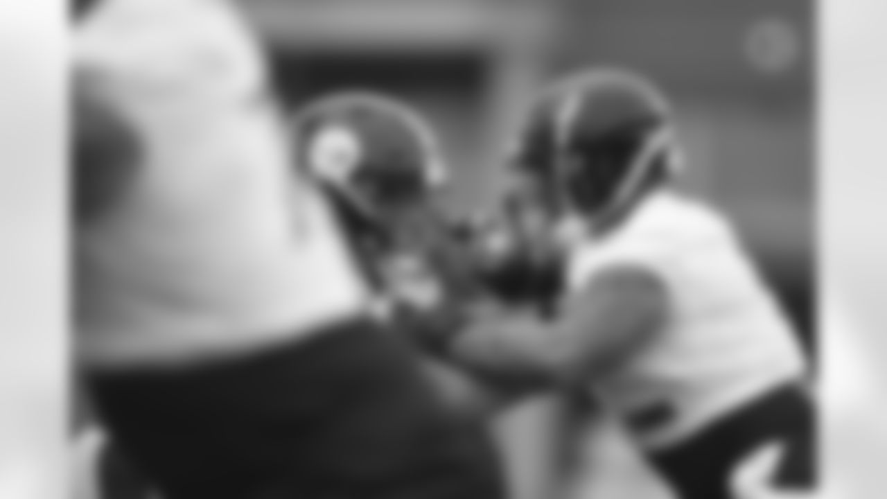 The Pittsburgh Steelers practice at the UPMC Rooney Sports Complex preparing for a Week 1 matchup against the New York Giants, Friday, Sept. 11, 2020 in Pittsburgh, PA. (Caitlyn Epes / Pittsburgh Steelers)