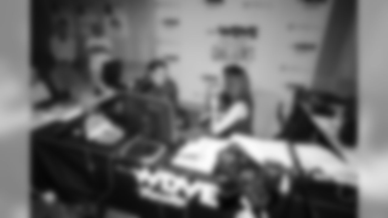 08_CH_RadioThon_49