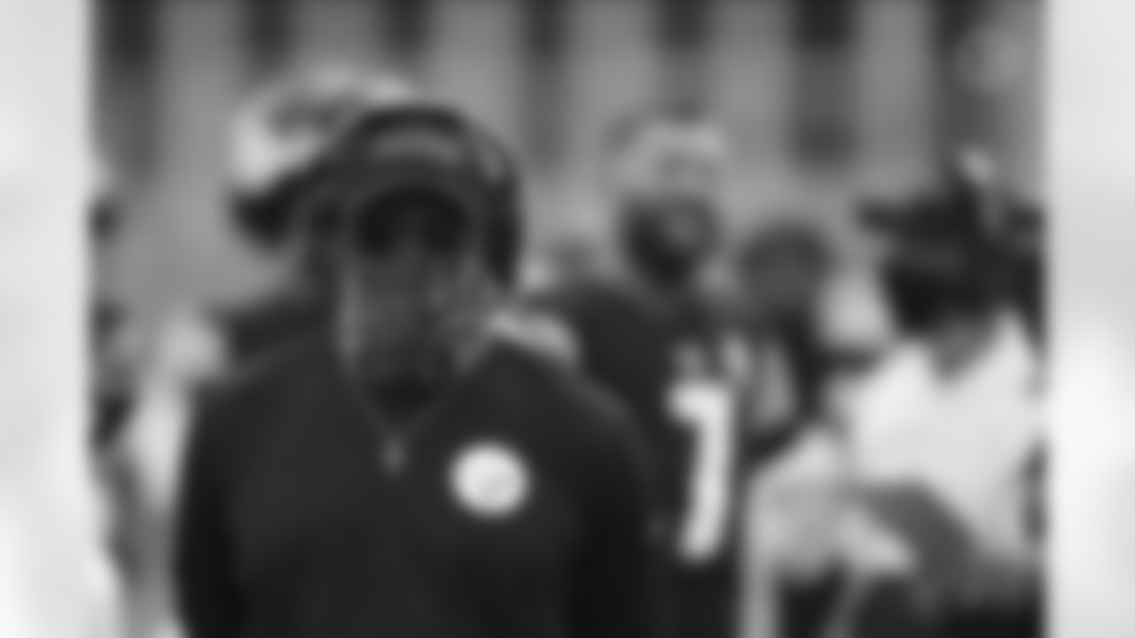 Pittsburgh Steelers Head Coach Mike Tomlin during a regular season game between the Pittsburgh Steelers and the Houston Texans, Sunday, Sept. 27, 2020 in Pittsburgh, PA. The Steelers defeated the Texans 28-21. (Karl Roser / Pittsburgh Steelers)