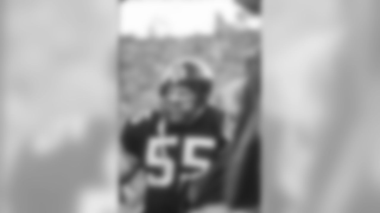 Jon Kolb (69-81)