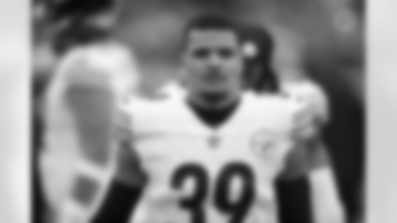 Pittsburgh Steelers safety Minkah Fitzpatrick (39) during a regular season game between the Pittsburgh Steelers and the Kansas City Chiefs, Sunday, Dec. 26, 2021 in Kansas City, MO. The Chiefs beat the Steelers 36-10. (Karl Roser / Pittsburgh Steelers)