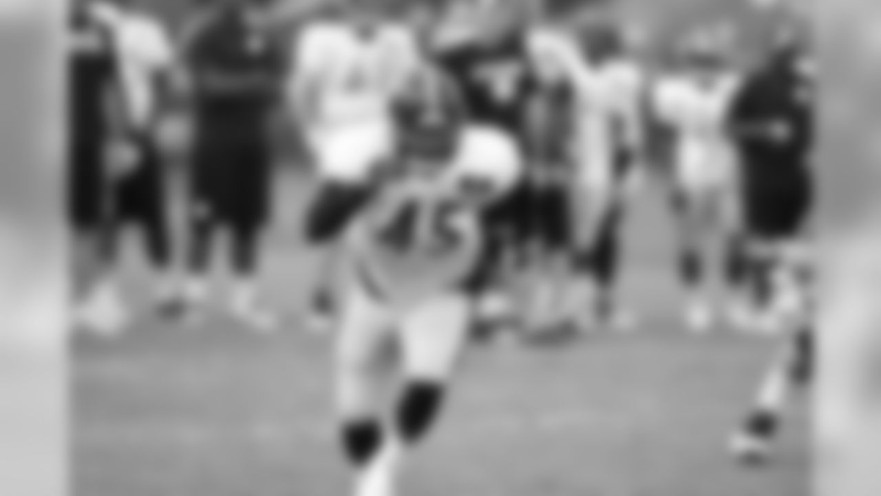 FB Roosevelt Nix