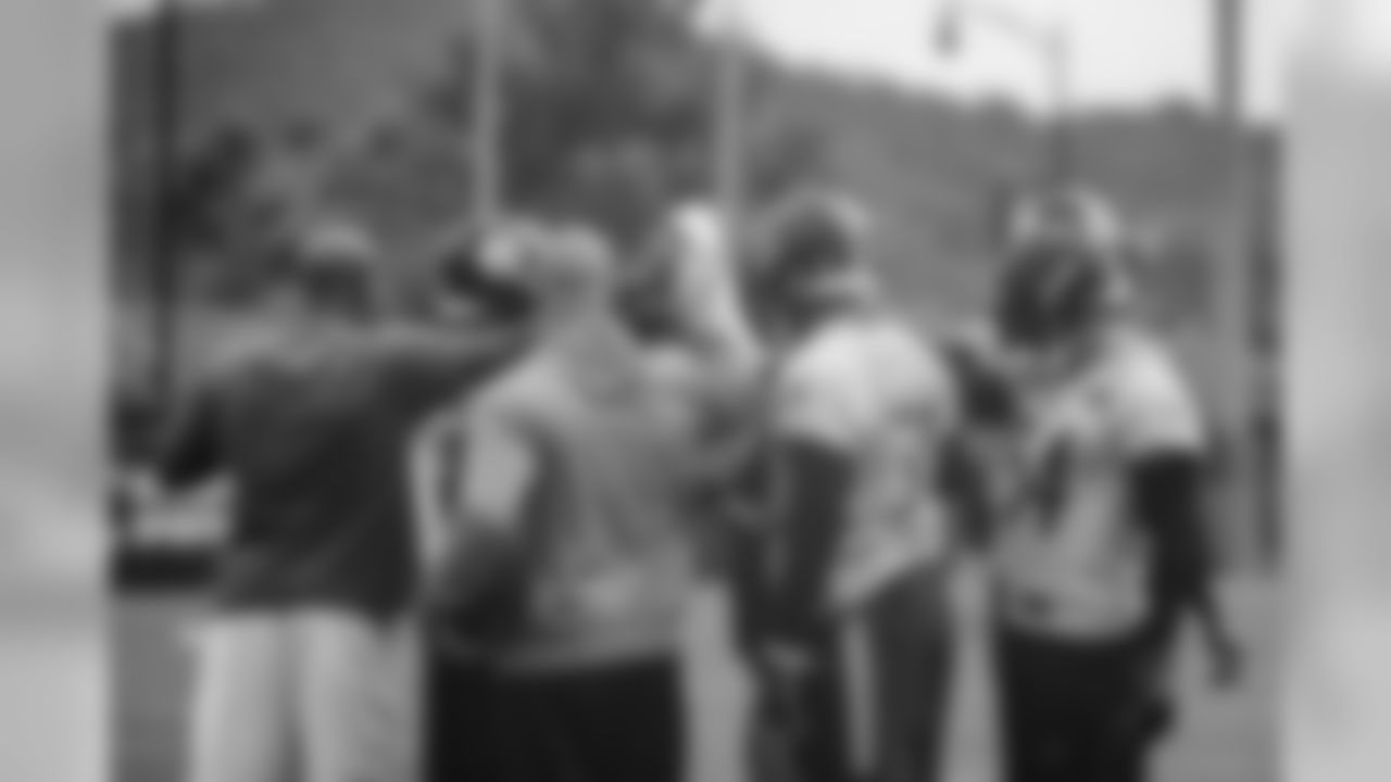 The Pittsburgh Steelers practice at the UPMC Rooney Sports Complex.