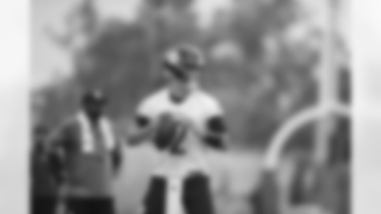 Pittsburgh Steelers quarterback Mason Rudolph (2) participates in the Organized Team Activities (OTAs), Thursday June 2, 2022 at the UPMC Rooney Sports Complex. (Karl Roser / Pittsburgh Steelers)
