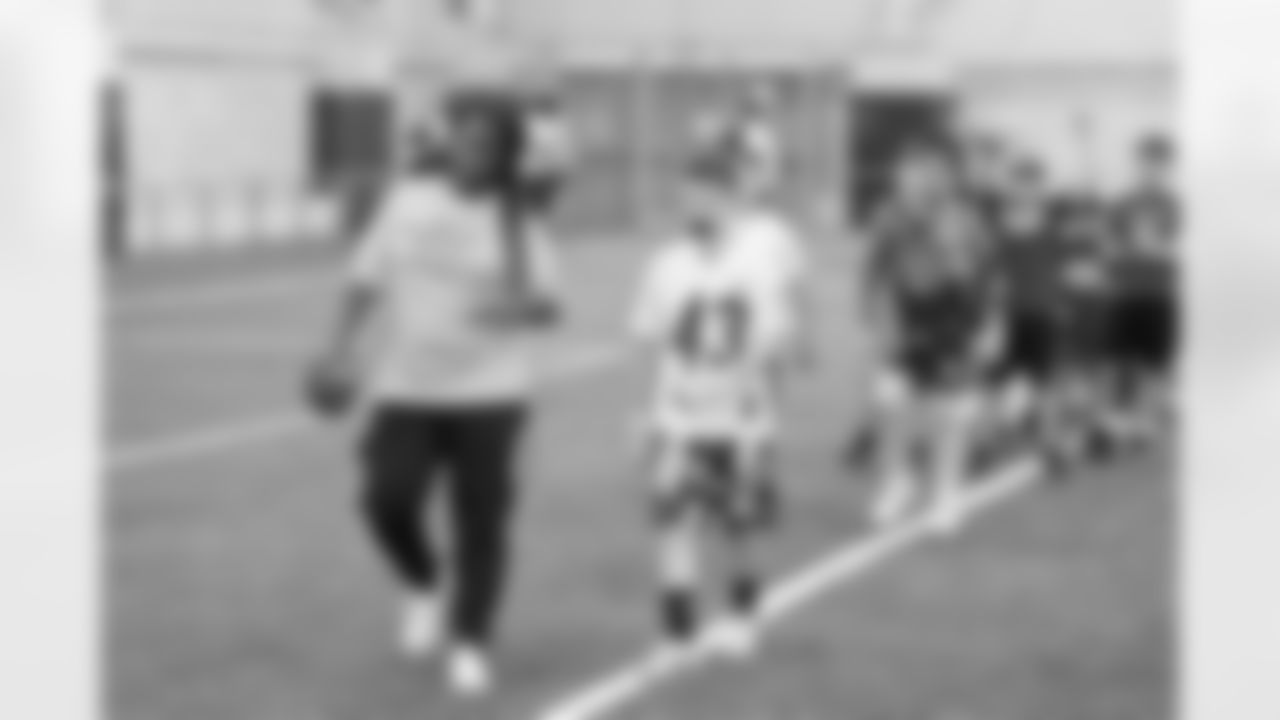 The Steelers host a 2023 Youth Football Camp at Highlands Sports Complex Friday, June 16, 2023 in Triadelphia, WV. (Karl Roser / Pittsburgh Steelers)