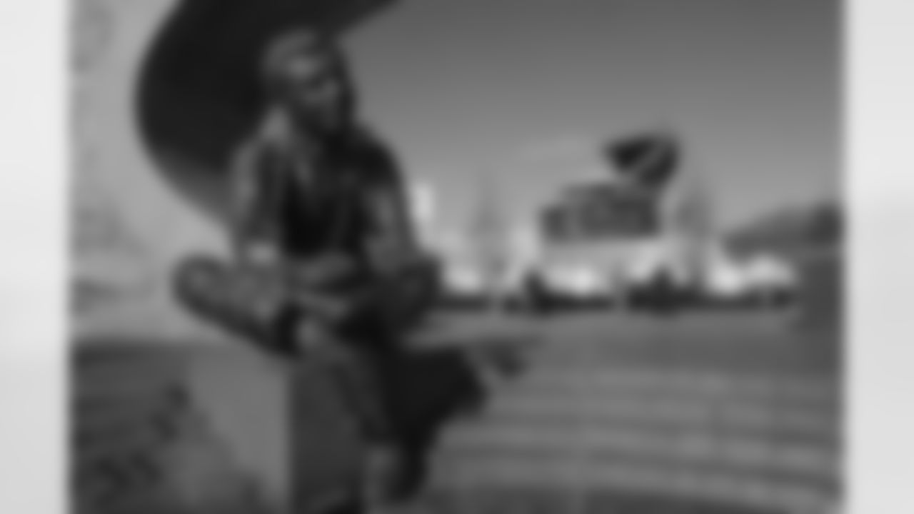 09_BAL2_statue