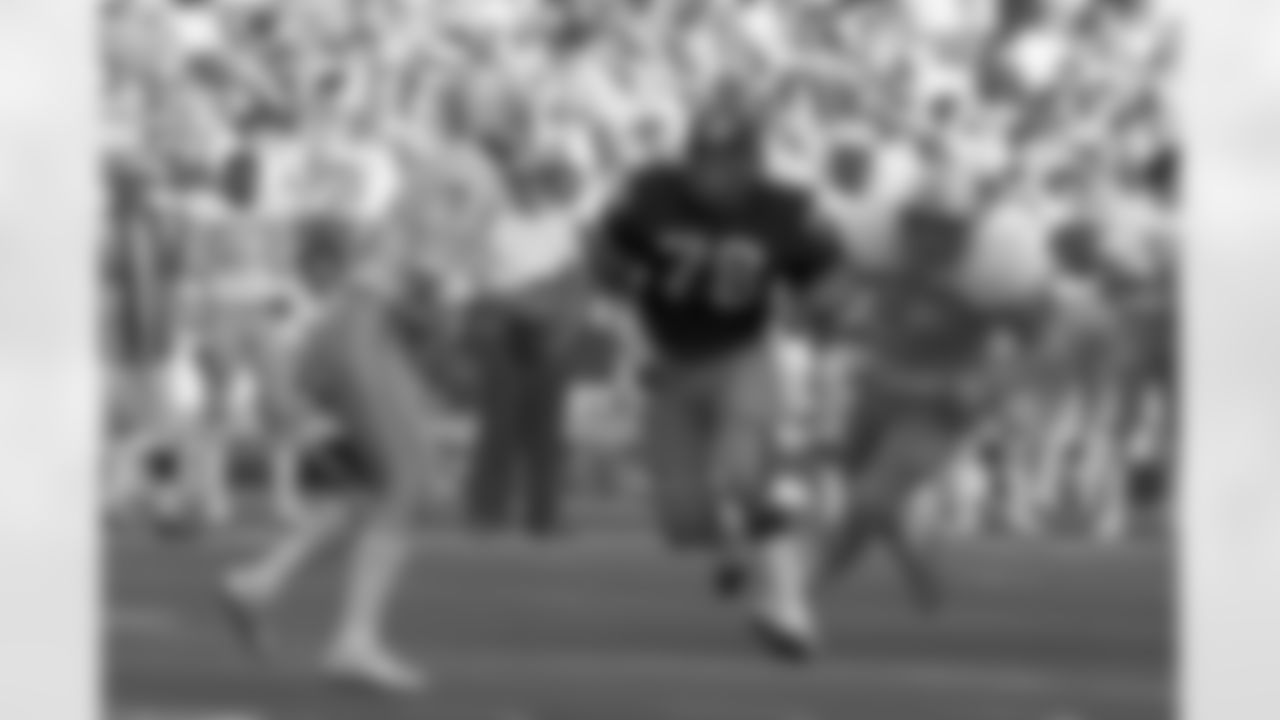 Action shot of defensive end Dwight White #78 during his time with the Pittsburgh Steelers.