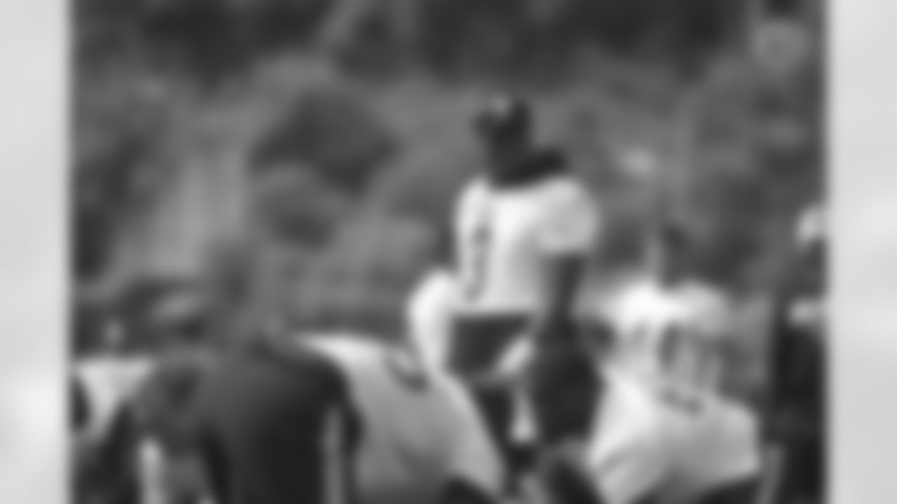 Pittsburgh Steelers quarterback Dwayne Haskins (3) participates in the Organized Team Activities (OTAs), Tuesday June 1, 2021 at the UPMC Rooney Sports Complex. (Caitlyn Epes / Pittsburgh Steelers)