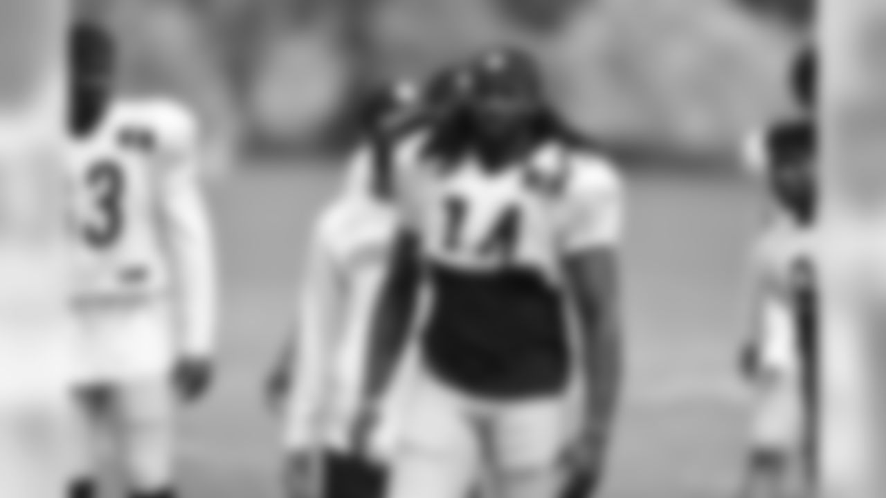 WR Sammie Coates