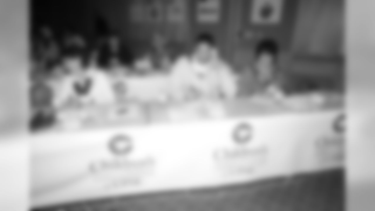 08_CH_RadioThon_25
