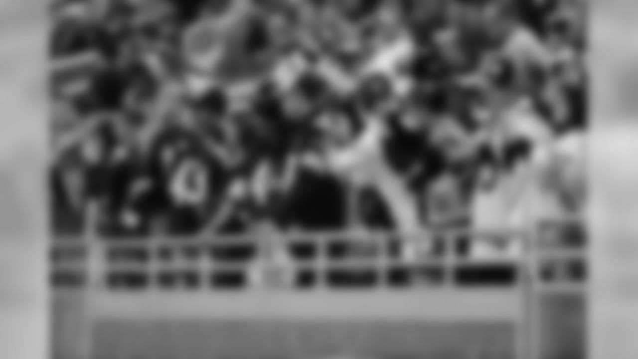 09_DET_FansPre-3