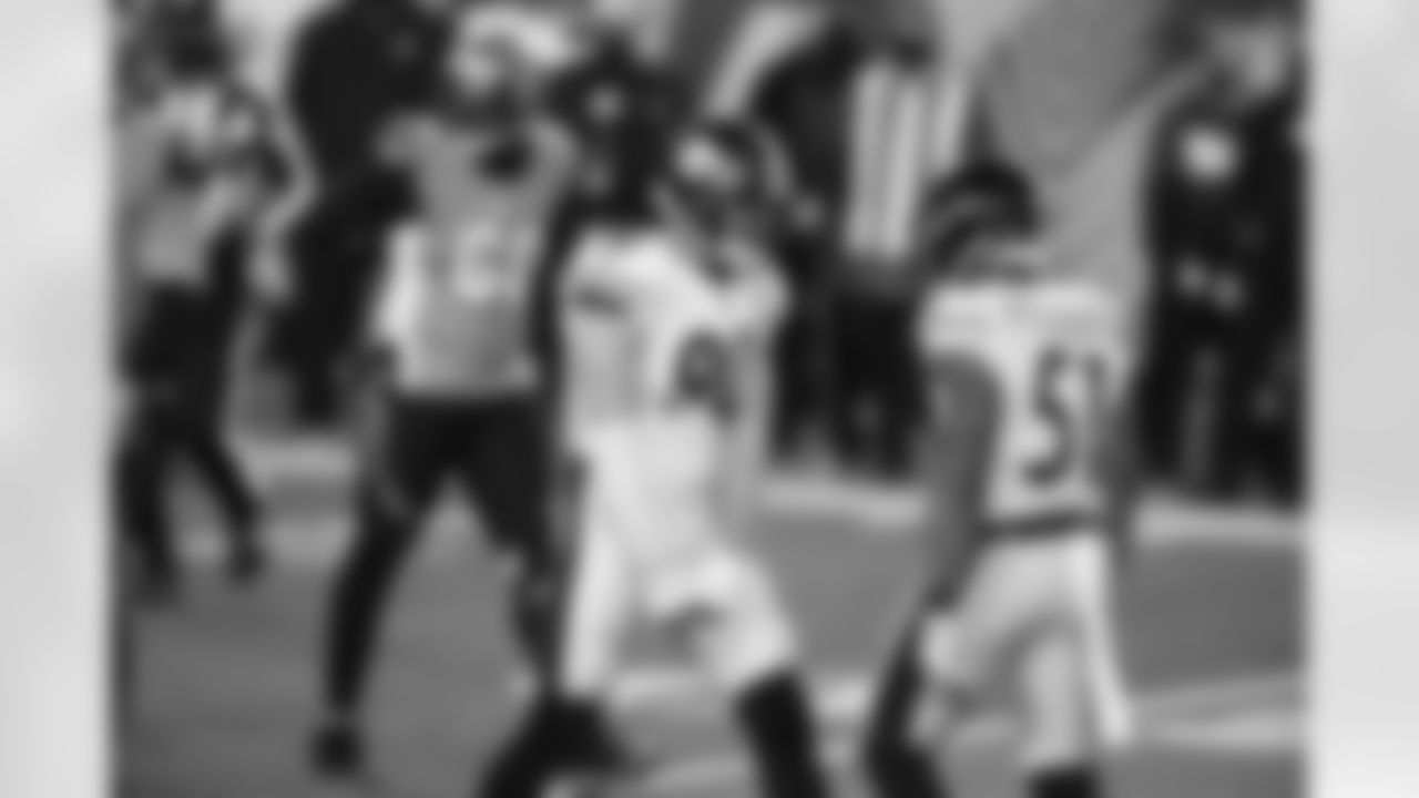 Pittsburgh Steelers linebacker T.J. Watt (90) and Pittsburgh Steelers linebacker Avery Williamson (51) during a regular season game between the Pittsburgh Steelers and the Cincinnati Bengals, Monday, Dec. 21, 2020 in Cincinnati, OH. (Jay LaPrete / Pittsburgh Steelers)