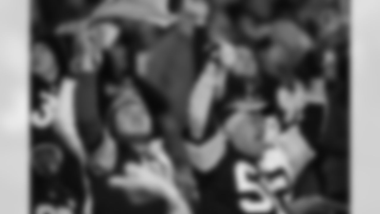 Fans during a regular season game between the Pittsburgh Steelers and the Seattle Seahawks, Sunday, Oct. 17, 2021 in Pittsburgh, PA. (Karl Roser / Pittsburgh Steelers)