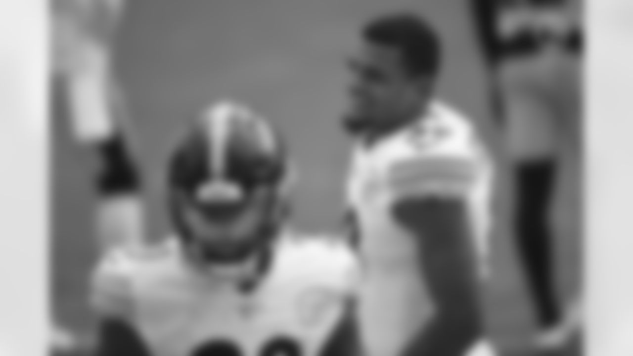 Pittsburgh Steelers safety Minkah Fitzpatrick (39) trains at Heinz Field during the Steelers 2020 Training Camp, Monday, Aug. 22, 2022 in Pittsburgh, PA. (Caitlyn Epes / Pittsburgh Steelers)