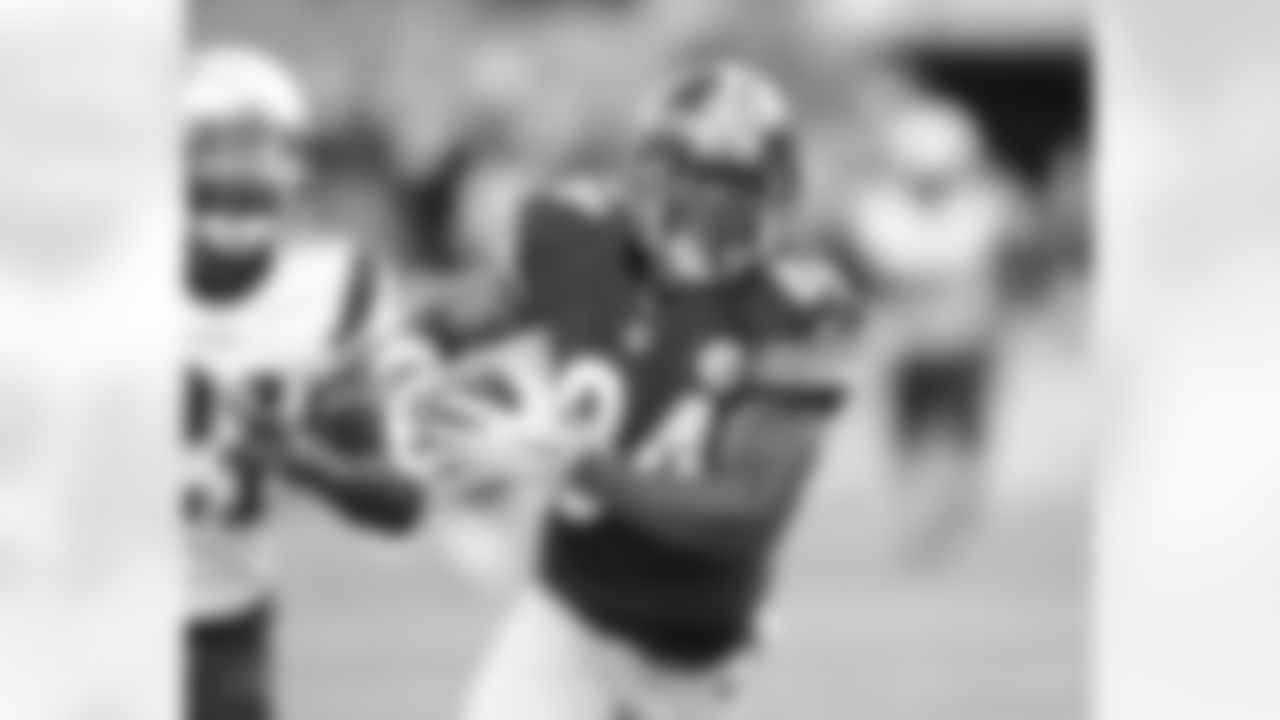 WR Antonio Brown has a team-high 48 receptions for a team-high 592 receiving yards and has hauled in 5 receiving touchdowns.