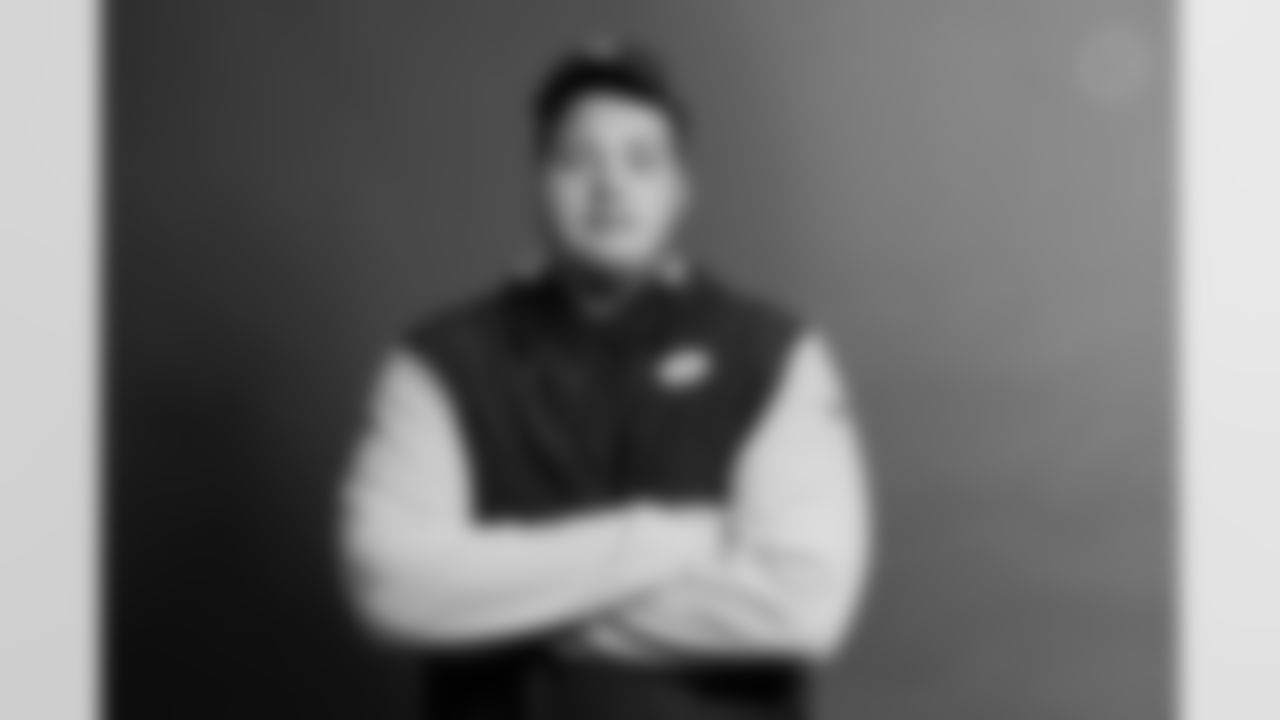 Guard Nate Herbig poses for a photo Thursday, March 16, 2023 in Pittsburgh, PA. (Karl Roser / Pittsburgh Steelers)