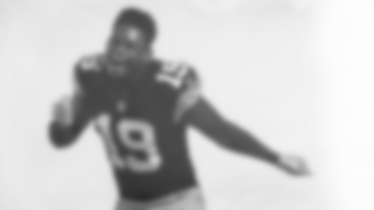 JuJu Smith-Schuster wears the latest throwback jersey that honors the Super Bowl XIII and XIV teams.