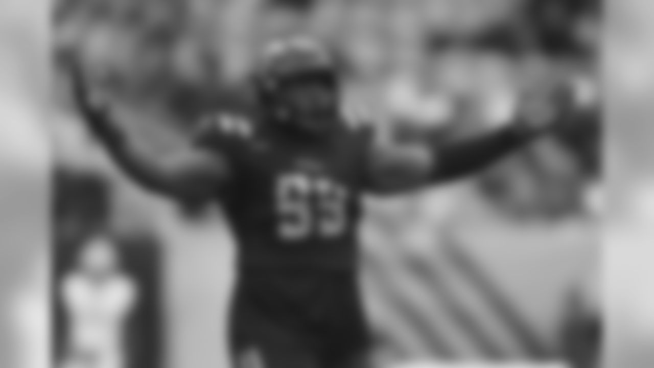 DT Cavon Walker - No. 79d