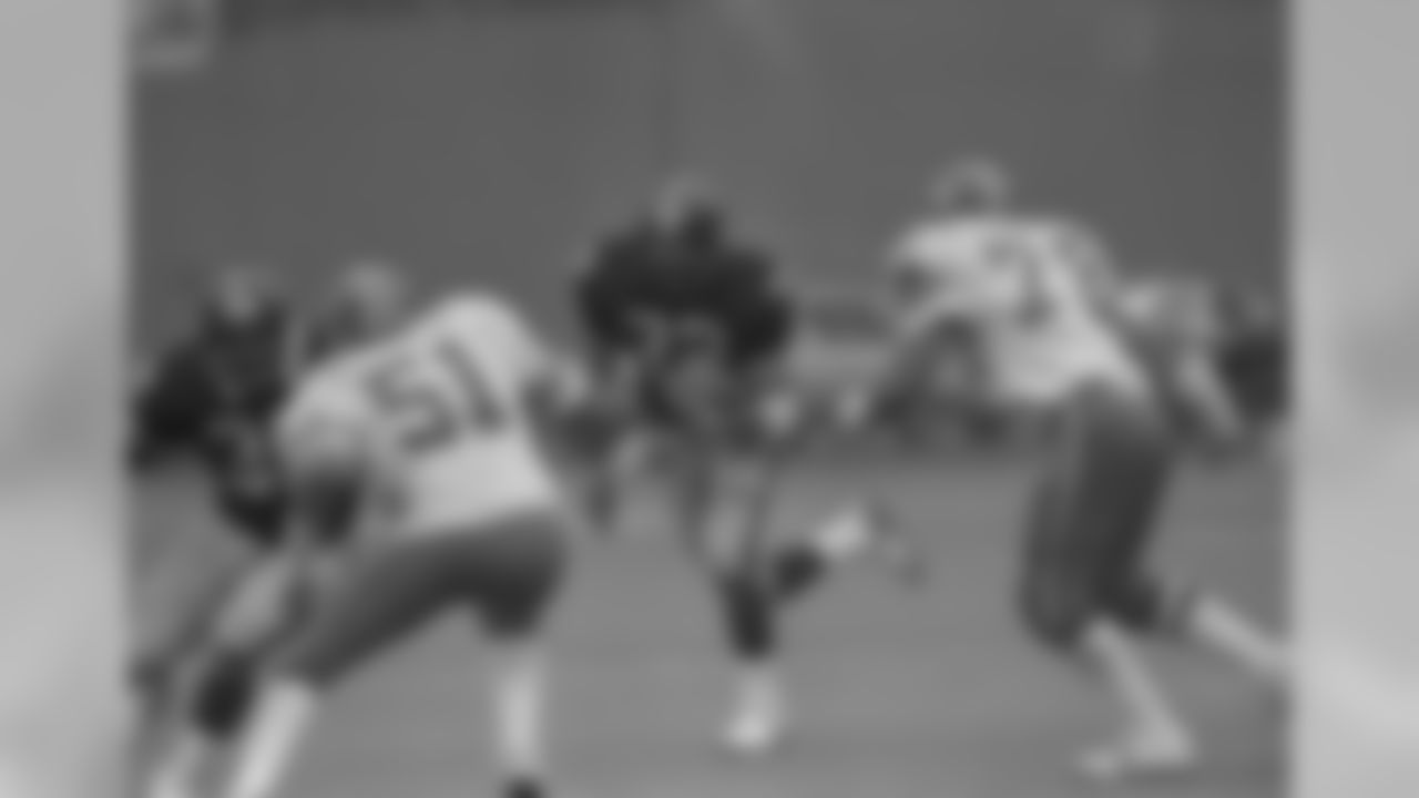 The Steelers defeated the Broncos 33-10 in an AFC Divisional playoff game on December 30, 1978.