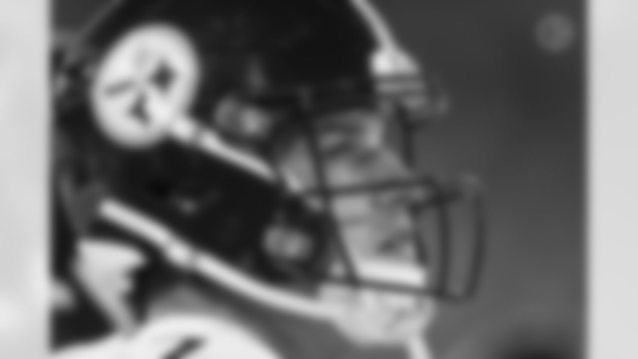 Take a look at photographs of Steelers quarterbacks from the 2022 season