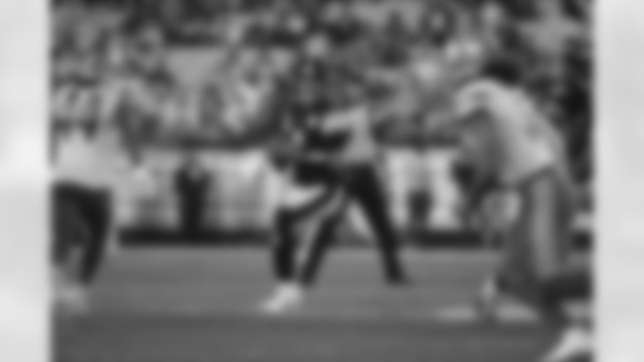 Pittsburgh Steelers quarterback Mason Rudolph (2) during a preseason game between the Pittsburgh Steelers and the Detroit Lions, Saturday, Aug. 21, 2021 in Pittsburgh, PA. (Caitlyn Epes / Pittsburgh Steelers)