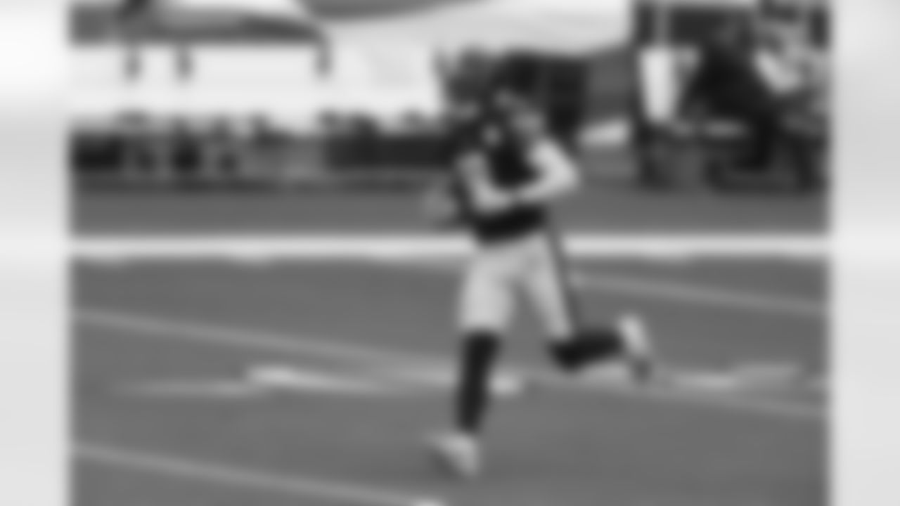 \ps19]during a regular season game between the Pittsburgh Steelers and the Dallas Cowboys, Sunday, Nov. 8, 2020 in Dallas, TX. (Caitlyn Epes / Pittsburgh Steelers)