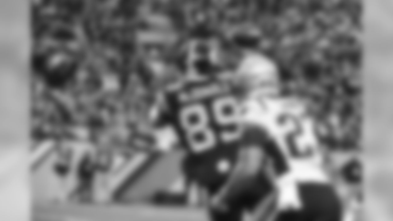 Vance McDonald versus the New England Patriots on December 16, 2018