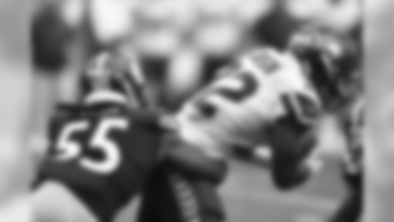 A 2019 regular season game between the Pittsburgh Steelers and the Seattle Seahawks on Sunday, September 15, 2019. The Seahawks defeated the Steelers 28-26.