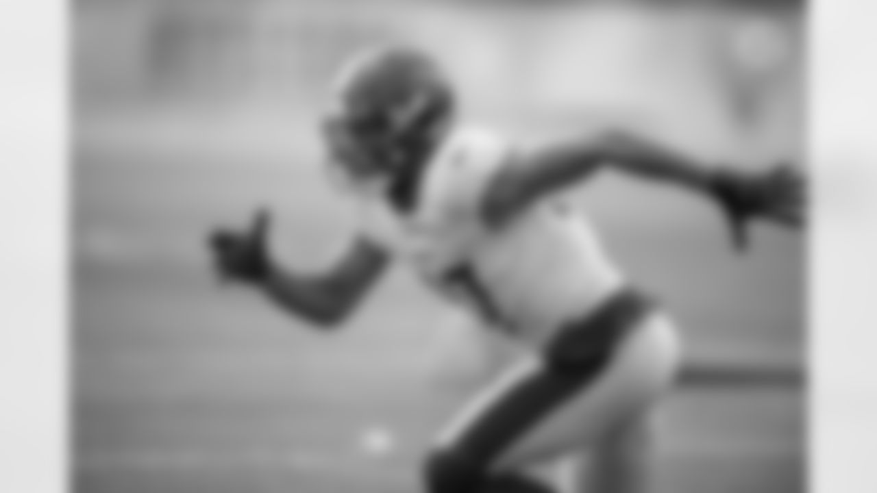 Pittsburgh Steelers cornerback Mark Gilbert (17) during practice at the UPMC Rooney Sports Complex preparing for a Week 3 matchup against the Cincinnati Bengals, Wednesday, Sept. 22, 2021 in Pittsburgh, PA. (Karl Roser / Pittsburgh Steelers)