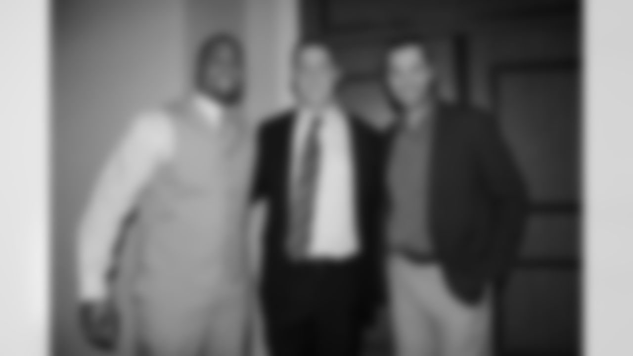 LaMarr Woodley, Braves pitcher Paul Maholm and Pirates second baseman Neil Walker