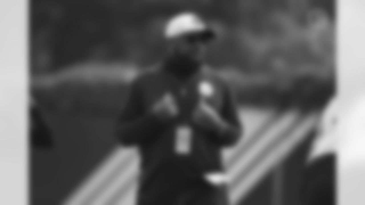Pittsburgh Steelers Head Coach Mike Tomlin participates in the Organized Team Activities (OTAs), Tuesday June 1, 2021 at the UPMC Rooney Sports Complex. (Karl Roser / Pittsburgh Steelers)
