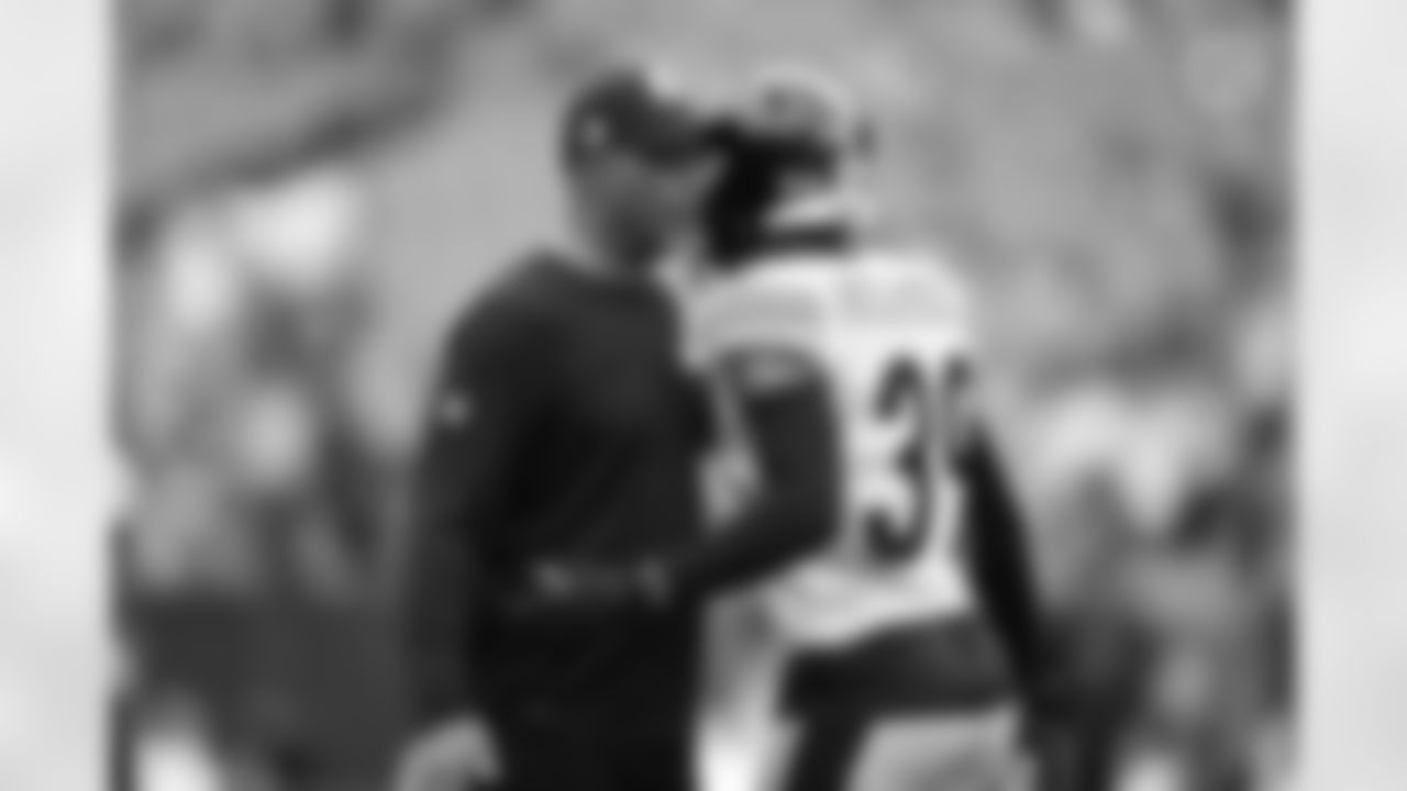Pittsburgh Steelers Defensive Coordinator Teryl Austin and Pittsburgh Steelers safety Minkah Fitzpatrick (39) during a regular season game between the Pittsburgh Steelers and the Cincinnati Bengals, Sunday, Sept. 11, 2022 in Pittsburgh, PA. (Karl Roser / Pittsburgh Steelers)