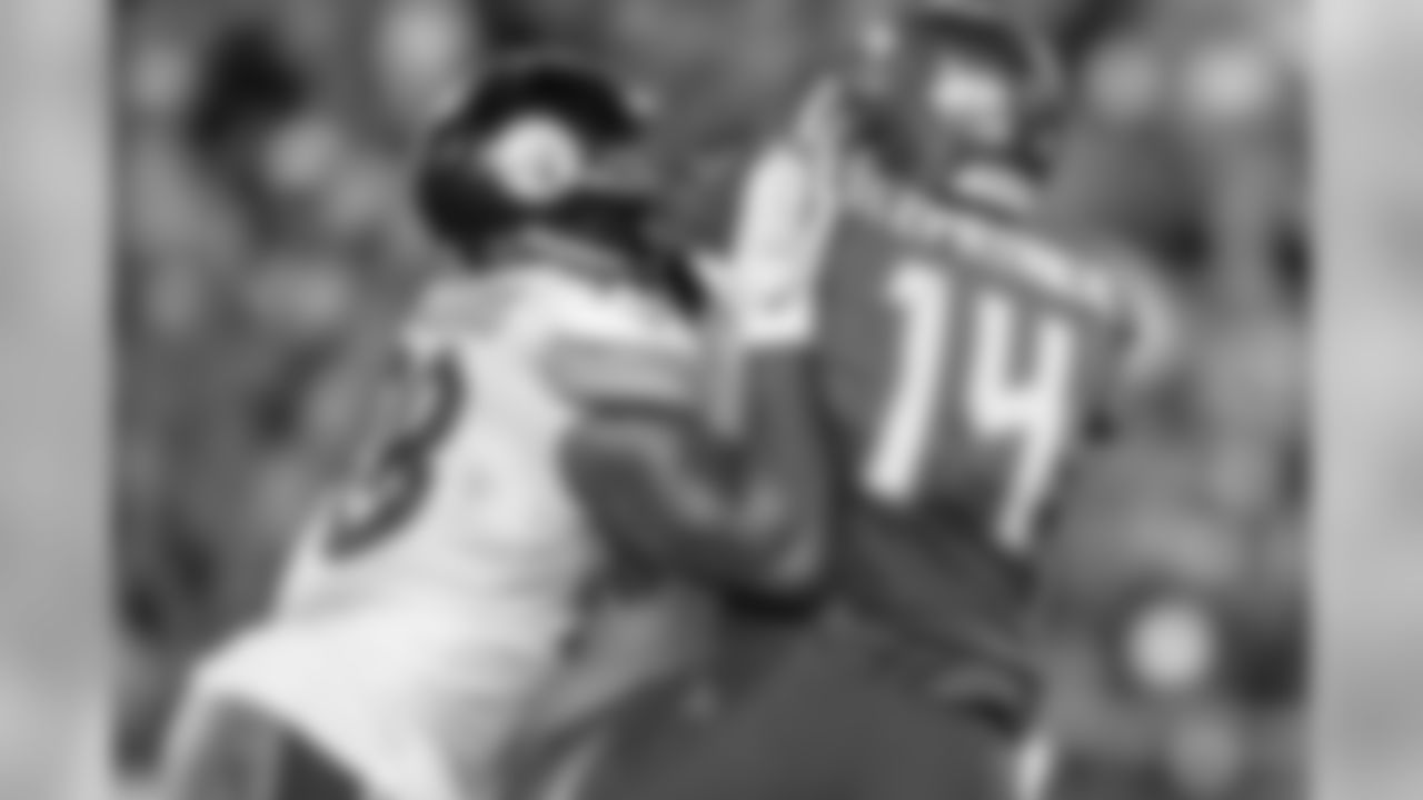 A 2018 Regular Season game between the Pittsburgh Steelers and the Tampa Bay Buccaneers on Monday, September 24, 2018.