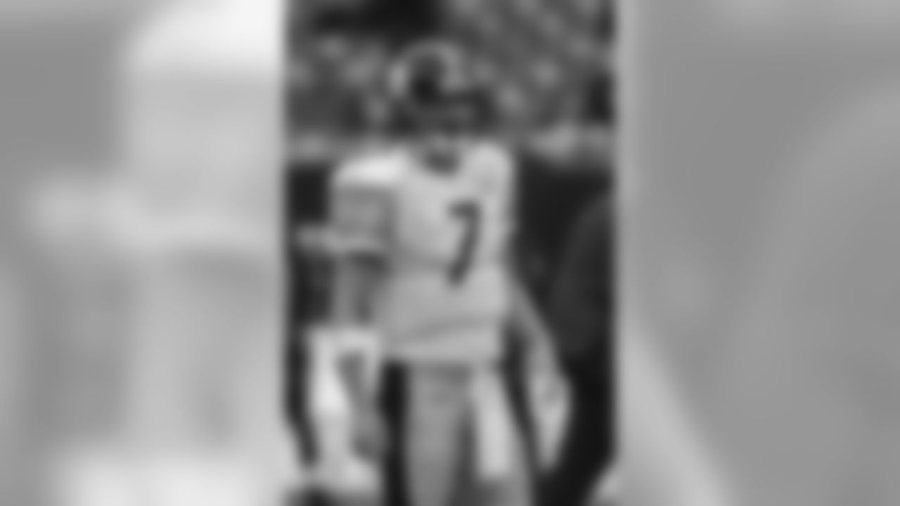 Action shot of Ben Roethlisberger #7.