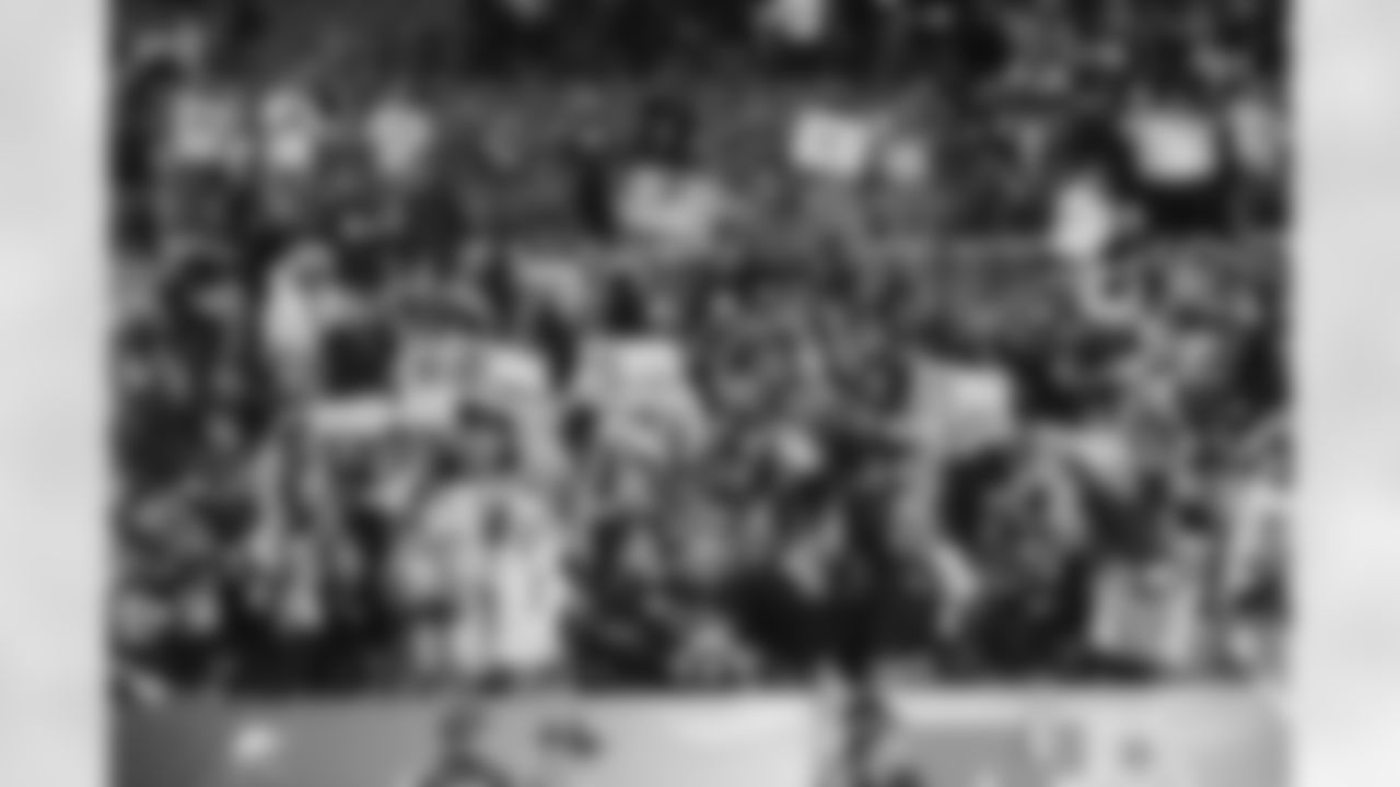 09_DEN_Fan10