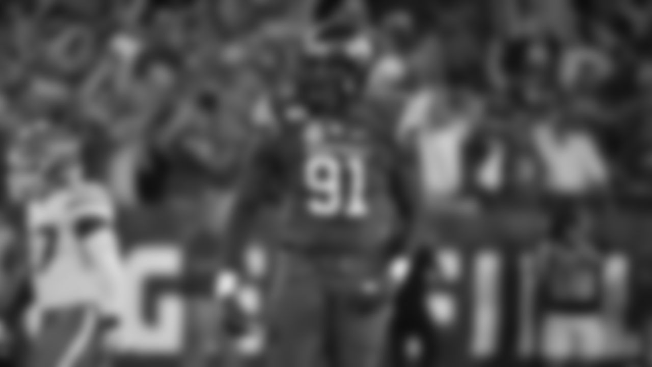 DE Calvin Taylor - No. 67