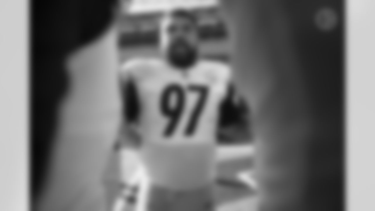 Pittsburgh Steelers defensive tackle Cameron Heyward (97) during a regular season game between the Pittsburgh Steelers and the Cincinnati Bengals, Sunday, Nov. 28, 2021 in Cincinnati, OH. The Steelers lost to the Bengals 41-10. (Caitlyn Epes / Pittsburgh Steelers)