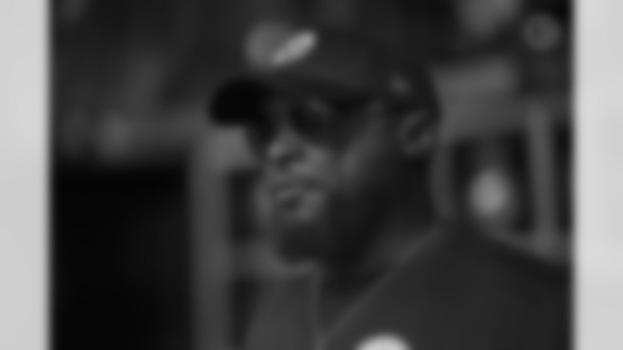 Pittsburgh Steelers head coach Mike Tomlin during a regular season game between the Pittsburgh Steelers and the San Francisco 49ers, Sunday, Sept. 10, 2023 in Pittsburgh, PA. (Abigail Dean / Pittsburgh Steelers)
