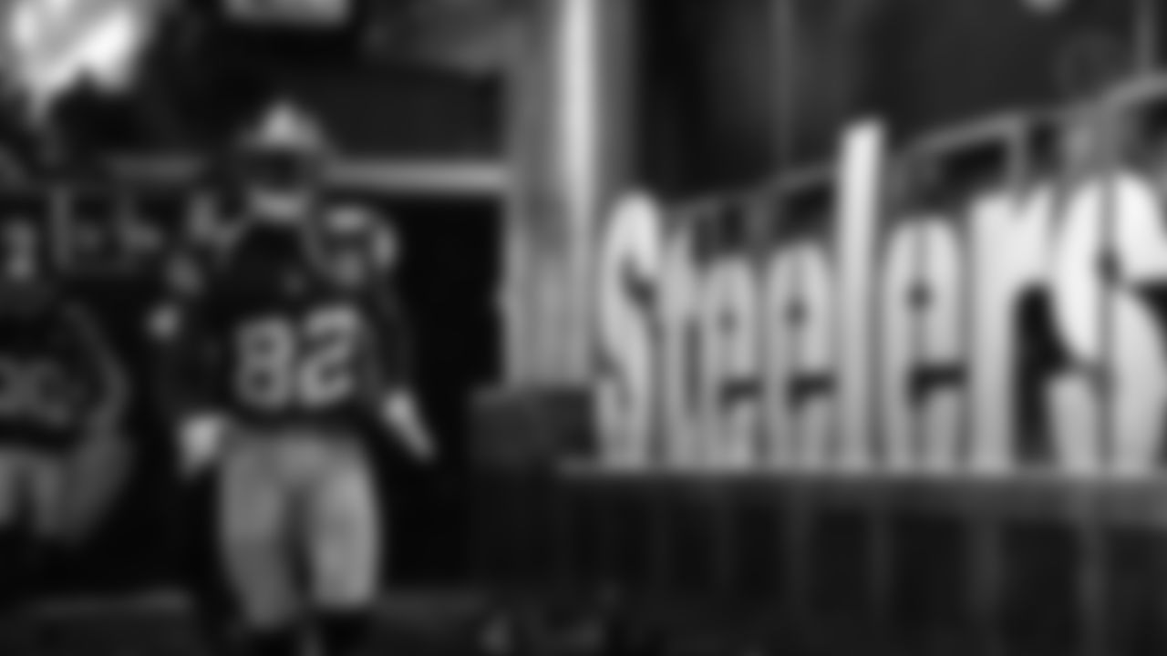 Pittsburgh Steelers wide receiver Steven Sims (82) during a regular season game between the Pittsburgh Steelers and the Las Vegas Raiders, Saturday, Dec. 24, 2022 in Pittsburgh, PA. (Jared Wickerham / Pittsburgh Steelers)